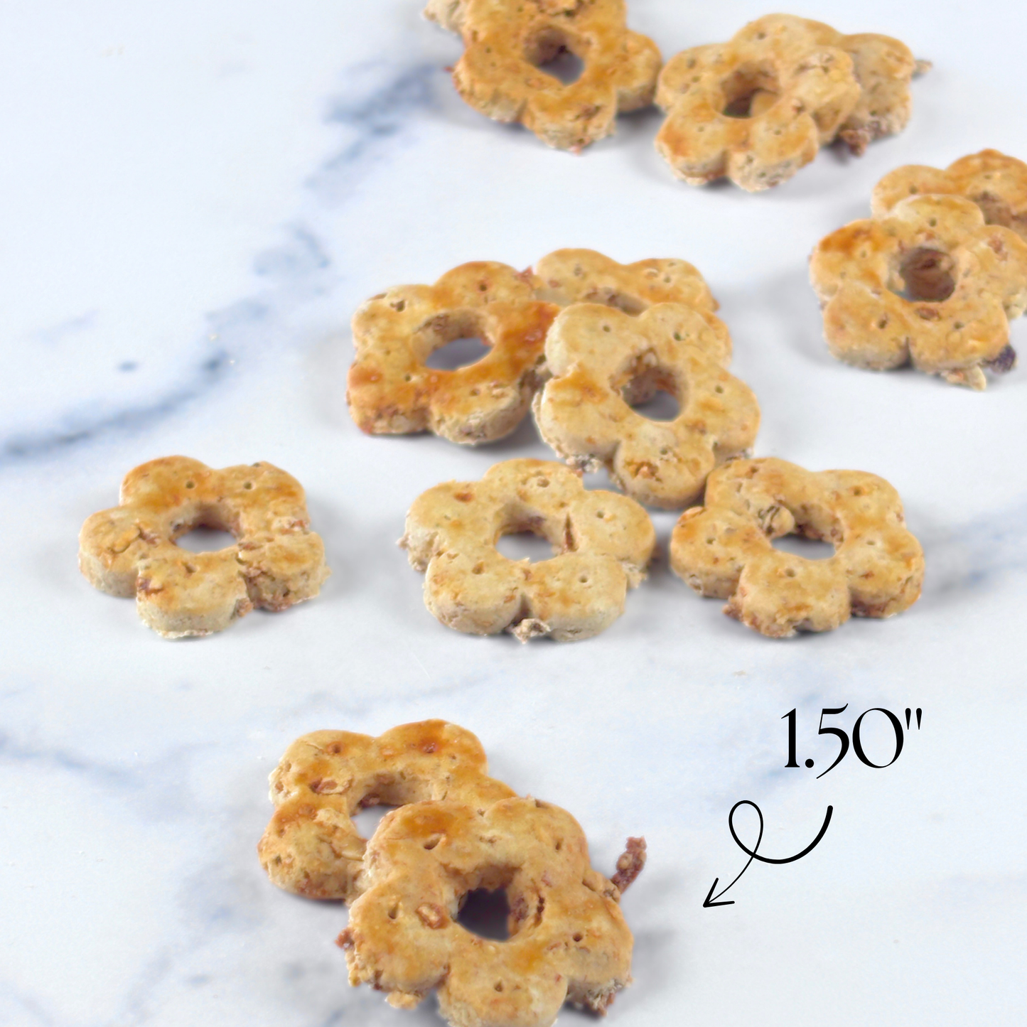 real bacon maple 1.5" daisy shaped gluten free dog treats daisy bites