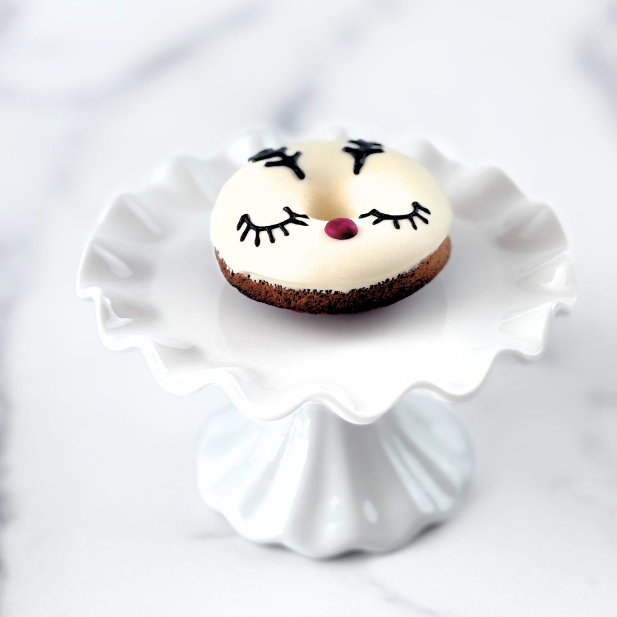 Christmas Donuts for Dogs | Gluten-Free Peanut Butter + Banana Dog Treat Dog Donuts