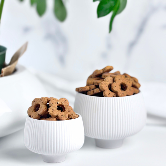 daisy bites mint apple kale fresh breath grain free gluten free dog treats hand cut daisy shape
